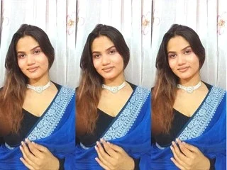 Sexy Desi Girl Fucking inn Doggy Style Video