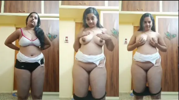 Chubby Young Tamil Girl Boobs & Showing Pussy Closeup